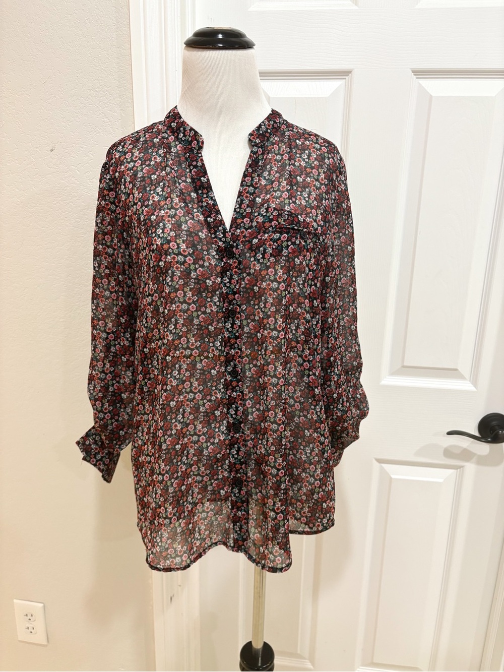 KUT Sheer Floral V-Neck Button Front Blouse - Medium